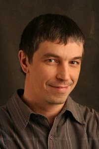 Vladimir Kapustin in Третьего не дано