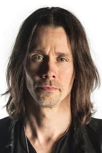 Myles Kennedy in Slash (with Myles Kennedy) : The MAX Sessions