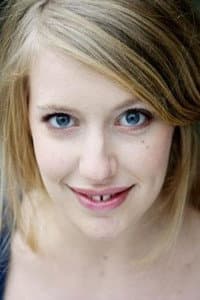 Camille Hugues in Panique au ministère