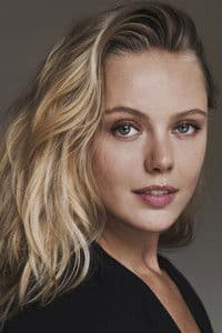 Frida Gustavsson in Eld & lågor
