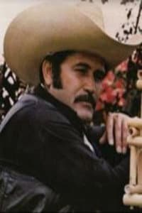 Federico Villa in Hombres de tierra caliente