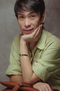 Phillip Lazaro in Tatlo... Magkasalo
