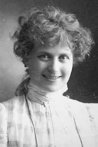 Henrietta Crosman in The Royal Family of Broadway