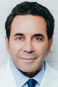 Paul Nassif in Plastic Disasters