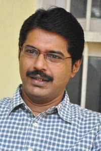Subbu Panchu in Aanmai Thavarael