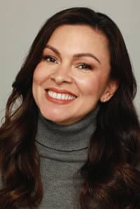 Mónica Layton in Karmma: El peso de tus actos