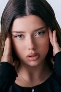 Angelina Pavel in Horia