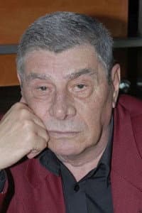 Mitică Popescu in Gustul și culoarea fericirii