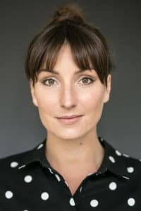 Izabela Warykiewicz in Krępujące zdjęcia z rodzinnego albumu, czyli zniszczona wątroba i złamane serce