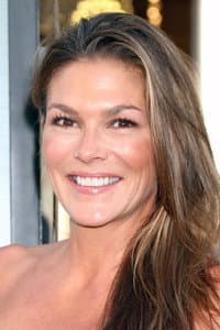 Paige Turco in Teenage Mutant Ninja Turtles II: The Secret of the Ooze