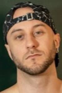 Steven Coxx in Toi JTe Nique