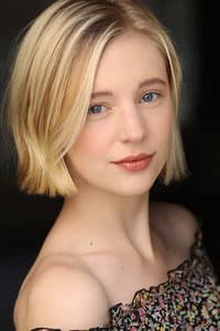 Jessica Sarah Flaum in Let's Scare Julie
