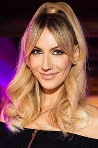 Lesia Nikitiuk in Песики