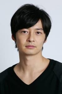 Kotaro Tanaka in 爆竜戦隊アバレンジャー DELUXE アバレサマーはキンキン中!
