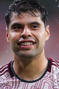Néstor Araujo in Oro