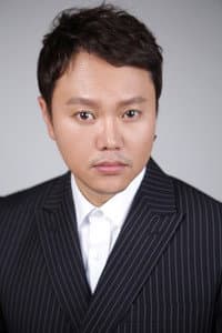 Kim Min-kyo in Jojakdwen Doshi