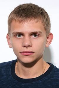 Egor Abramov in Над вечным покоем
