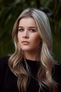 Emily Morris in Going for Gold