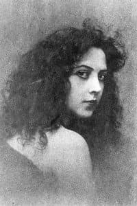 Musidora in La jeune fille la plus méritante de France