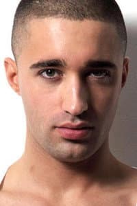 Brice Farmer in Bites de Dinosaures 1