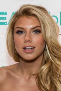 Charlotte McKinney in Fluxx