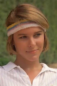 Carole James in Serpiente de mar