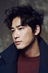 Kang Ji-hwan in Mr. & Mrs. Lee