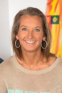 Layne Beachley in Islands in the Stream