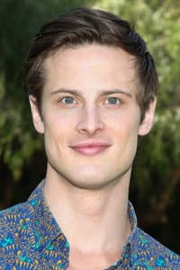 Aren Buchholz in Disappearance in Yellowstone