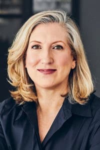 Lesley Chesterman in 100 ans à table