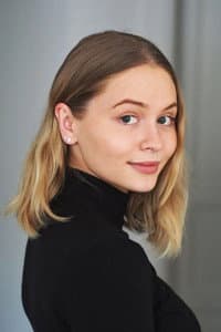 Vivild Falk Berg in Kanskje det var Elefanter