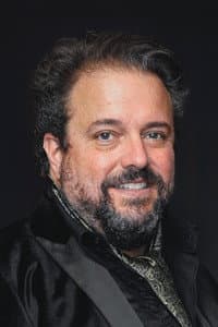 Raul Malo in Raul Malo - Live at Daryl's House Club