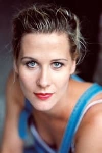 Katrin Röver in Mit der Faust in die Welt schlagen