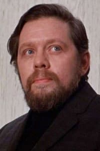 Severn Darden in Pussycat, Pussycat, I Love You