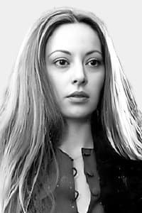 Julia Saly in El huerto del francés