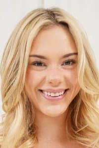 Dylan Moore in Young Horny Masseuses