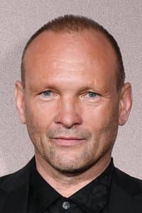 Andrew Howard in Heights