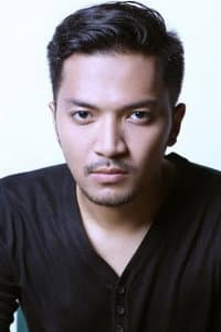 Ihsan Tarore in 9 Summers 10 Autumns