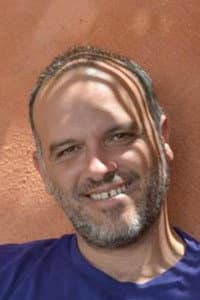Dimitris Papadopoulos in Bella