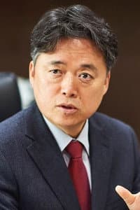 Choe Seung-ho in King of Clones