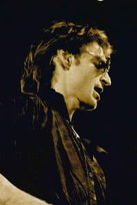 Gonzalo Valdivia in Heroes del Silencio: Tesoro - El Ultimo Silencio