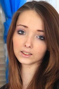 Lucie Wilde in Steam