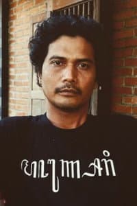 Ibnu "Gundul" Widodo in Tak Ada yang Gila di Kota Ini
