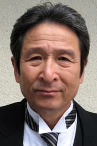 Kenzō Kawarasaki in 案山子 KAKASHI