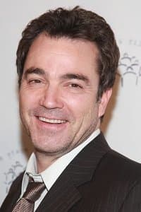 Jon Tenney in Alone in the Neon Jungle