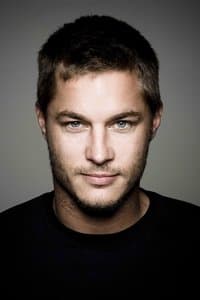 Travis Fimmel in Warcraft: The Beginning