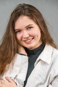 Pauline Stefanovich in Украденное счастье