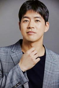 Lee Sang-yun in You and Everything Else