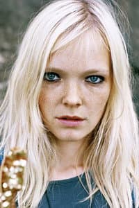 Viktoria Winge in Pandemonic