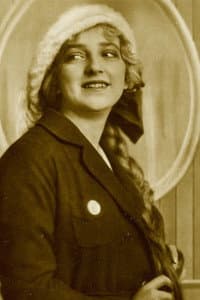 Hilde Wolter in Sybill Morgan